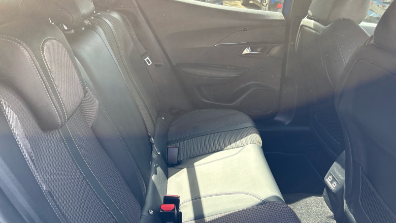 Peugeot 2008 100kW GT 50kWh 5dr Auto Electric Estate